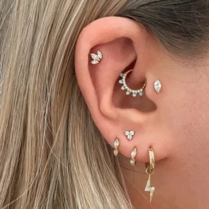 RENSINO 1PC Ear Piercing Earrings for Women Small Zircon Star Ear Tragus Helix Piercing Body Jewelry Gift