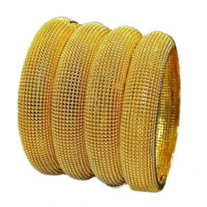 RENSINO 24k Gold Plated Three Dimensional Carved Clasp Bracelet For Women Office Career Style Middle Eastern Design Non Fading Alloy