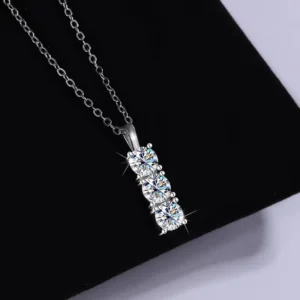 RENSINO 3 Round Moissanite S925 Sterling Silver Pendant Luxury Fine Jewelry 1.5ct D Color Real Moissanite Diamond Necklaces for Women