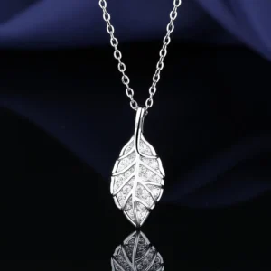 RENSINO 3D Stereo Leaf Pendant Necklace Fully Inlaid Zircon Trendy Link Chain Minimalist Nature Style Unisex Accessories