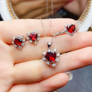 RENSINO 925 Silver Natural Garnet Heart shaped Gemstone Ring Pendant Earrings Jewelry Set Luxury Engagement Wedding Party Gift Jewelry