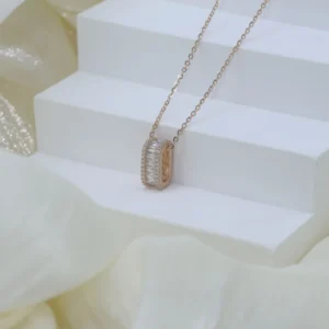 RENSINO 925 Sterling Silver Necklace for Women Elegant Cubic Zirconia Pendant Trendy Sparkling Jewelry for Wedding Party