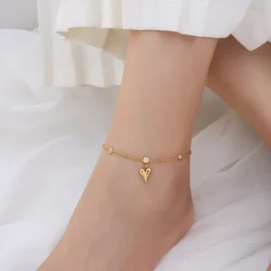RENSINO Adjustable Anklet with Shiny Stone Heart Pendant Gold Plated Waterproof Foot Bracelets Foot Jewelry for Gifts