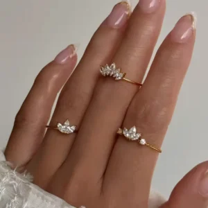 RENSINO Anillo De Compromiso 18K Gold Plated Stainless Steel Jewelry Thin Chain CZ Zircon Stone Diamond Crown Ring for Engagement