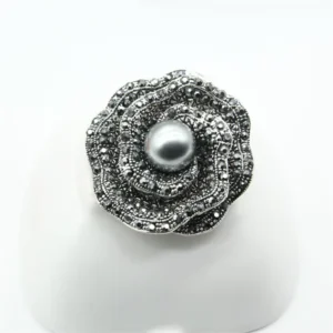RENSINO Antique Silver Pearl Flower Brooches Simple Alloy Glass Crystal Brooch Women Clothing Accessories Pins