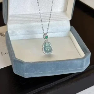 RENSINO Best Selling 925 Sterling Silver Plated High Ice Transparent Agate Daily Wear Jade Gourd Necklace