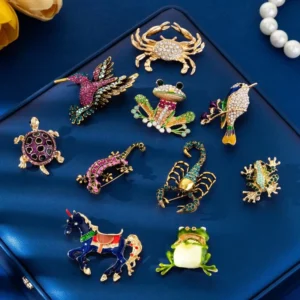 RENSINO Cross Border Creative Design Spider Scorpion Brooch Alloy Rhinestone Animal Badge Pin Suit Coat Accessory