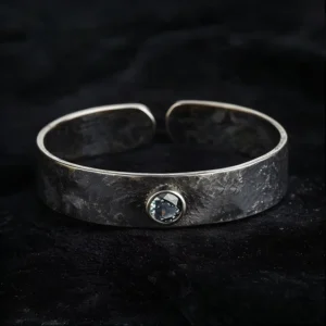 RENSINO Customized Wide Metal Cuff Hand Bracelet with Inlaid Stone Luxury Open Cuff Bracelet Anti Tarnish Jewelry for Men