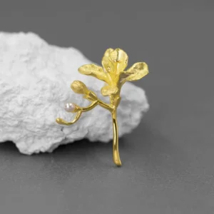 RENSINO Design Brooch Pin S925 Sterling Silver and Freesia Flower Shaped Brooch Pin for Women Men Gift Best Wishes