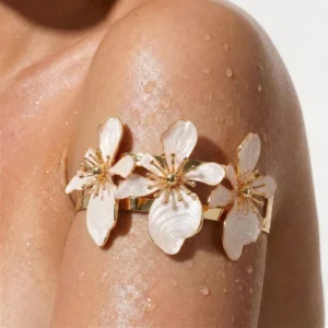 RENSINO European American Explosions Sizzling Oil Dropping Butterfly Flower Alloy Bracelet Cool Elegant Holiday Style Opening Arm Ring