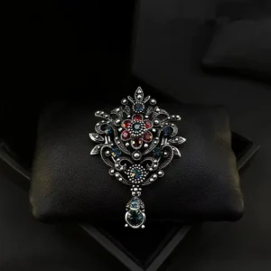 RENSINO European American Vintage Baroque Gemstone Alloy Brooch Elegant Court style Unisex Stylish Scarf Clasp Clothing Accessory