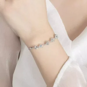 RENSINO European Silver Bracelet For Women High End Versatile Accessory Fashionable Zircon Cube Fine Chain Link Bracelet