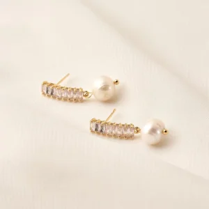 RENSINO European and American Fashion S925 Sterling Silver Simple and Elegant Pearl Earrings