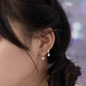 RENSINO FY EK495 925 Sterling Silver Teardrop Earrings for Women New Trendy Simple Cool Summer Style Zircon Stud Earrings
