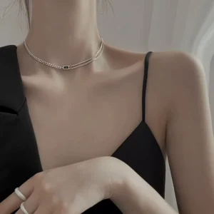 RENSINO FY PL204 Black Square Brand Necklace Women’s Necklace Women’s High end Design Niche Clavicle Chain Necklace