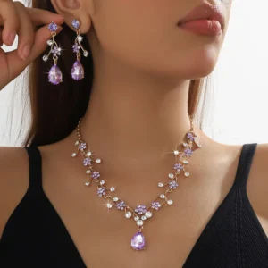 RENSINO Factory Direct European American Ladies Alloy Rhinestone Diamond-inlaid Floral Design Necklace Jewelry Set