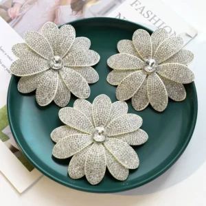 RENSINO Fashion Beautiful Silver Rhinestone Camellia Cloth Patch