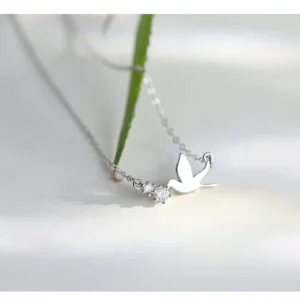 RENSINO Fashion Cute Women’s Jewelry 925 Sterling Silver 14K Gold Plating Diamond Inlay Pigeon Necklace