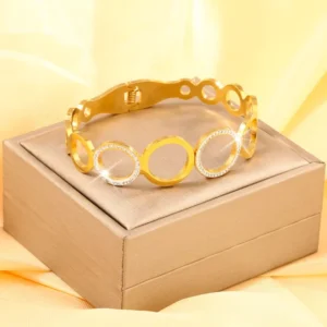 RENSINO Fashion Hollow Ring Heart Shaped Bracelet Women’s Trendy All Match Titanium Steel Jewelry Gold Plated for Women