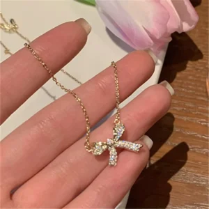 RENSINO Fashion Jewelry Sterling Silver Custom Zircon Bowknot Pendant Necklace