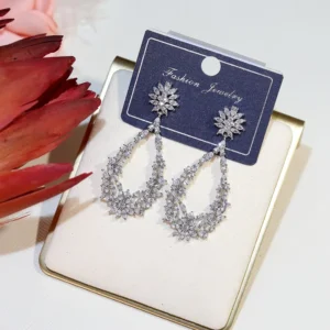 RENSINO Fashion Marquise Zirconia Wedding Long Drop Earrings for Women Party Silver Color Flower Dangle Earrings Party Jewelry E0059