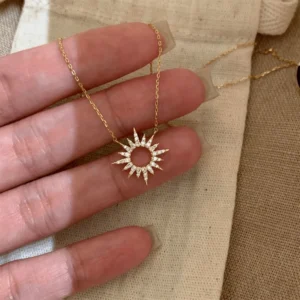 RENSINO Fashion Trendy 18K Gold Plated Stainless Steel Link Chain Sunflower Pendant Necklace Women Jewelry Gift Lab Created Wedding