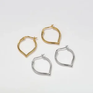 RENSINO Fashionable Everyday Wear 925 Sterling Silver Heart Shaped Earrings for Women Elegant Design Jewelry