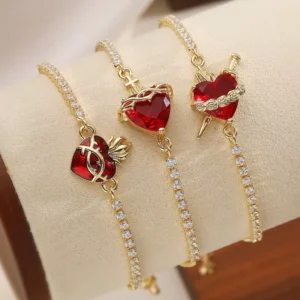 RENSINO Fashionable Luxury Copper plated 18K Gold Zirconia Heart shaped Bracelet For Banquets And Weddings As Jewelry