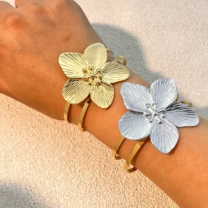 RENSINO Fashionable Stainless Steel Bracelet Flower Design Non fading Beautiful Bracelet Elegant and Upscale for Women Gift Party