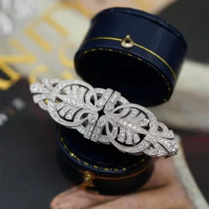 RENSINO French Silver White Luxury Brooch Accessories Flower Art Deco Brooches Women Highend Suit Collar Cuffs Metal Designer Brooches