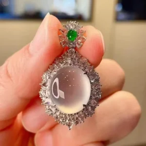 RENSINO Glossy White Agate Pendant for Daily Wear Special Occasion Jewelry
