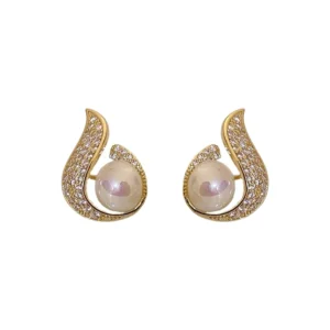RENSINO High End French Luxury Imitation Pearl Stud Earrings Versatile Fashion for Sweet Cool Spicy Girl Style for Fairy Style