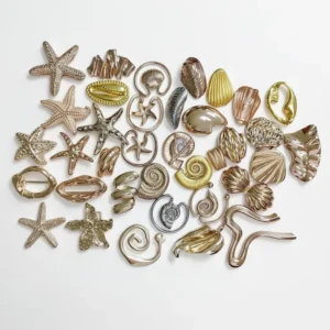 RENSINO JQR Model 81102 Custom Enamel Pins Soft Hard Enameled Metal Casual Four Seasons Collar Accessory Metallic Flower Design Laser
