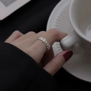 RENSINO JZ180 S925 Silver Women’s Ring Korean Version Fresh Versatile Stylish Diamond Encrusted Leaf Open Artistic Ring Zircon Trendy