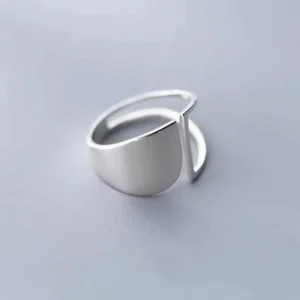 RENSINO Korean-style Simple Geometric Smooth Hollowed-Out Silver Ring Women’s Rhodium Plated Trendy Gift Fashionable Individual