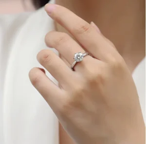 RENSINO Ladies Single Round 3CT Diamond Wedding Ring Sterling Silver White Plated Ring Moissanite Six Claw Valentine’s Day Finger Ring