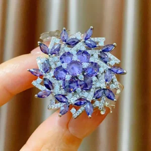 RENSINO Luxury Copper Plating purple Zircon Snowflake Brooch for Suit Shirt Christmas Gift