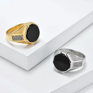 RENSINO Luxury Hip Hop Signet Ring Fashion Stainless Steel with Black Gemstone Set Princess Cut Zircon Gemstone Jewelry
