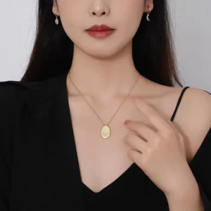RENSINO Luxury Minimalist S925 Sterling Silver Zircon Oval Pendant Necklace for Women