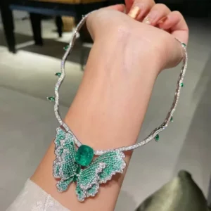 RENSINO Luxury Treasure Jewelry Silver Simulated Diamond Insect Butterfly Brooch Pins Banquet Dress Corsage Accessories Mom Gift