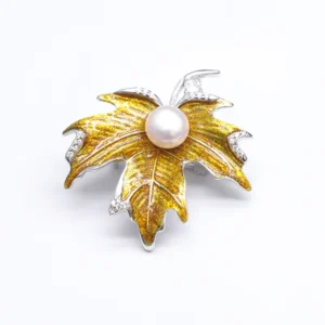 RENSINO New Design Zircon Maple Leaf Brooch Luxury Women Elegant Pin Accessories Pearl Fine Jewelry 925 Sterling Silver