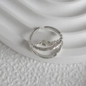 RENSINO Original Design Trendy Exquisite High quality Silver Plated Ring with Inlaid Stone for Bridal Shower & Engagement