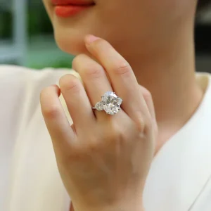 RENSINO Oval 12ct Moissanite Glittering Ring for Women Daily Wear with GRA Certificate 925 Silver White Clarity Full VVS Moissanite Ring