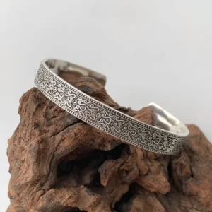 RENSINO Retro Niche Design High End Silver Plated Women’s Tang Grass Pattern Wide Open Face Bangle European Fashion Bracelet