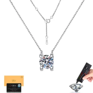 RENSINO S925 Silver Classic Four-Prong Bull Head Round Moissanite Pendant Necklace Exquisite Jewelry Gift for Women GRA Certificate