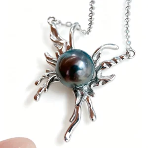 RENSINO S925 Sterling Silver Butterfly Pendant Necklace 8-9mm Round Natural Tahitian Sea Pearls Personalized Luxury High end Jewelry