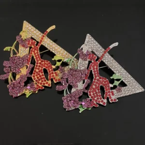 RENSINO Sigma Sorority Brooch DST African Violet Pyramid Rhinestone Black Greek Life Fortitude Lady Lapel Pin Jewelry Main Alloy