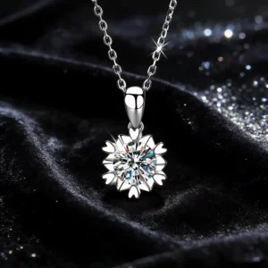 RENSINO Simple Fashion D Color Moissanite Snowflake Shape Pendant S925 Sterling Silver Necklace for Female