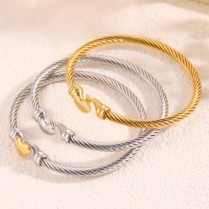 RENSINO Stainless Steel Non Tarnish Electroplated Silver Peach Heart Charm Bangle Bracelet For Women Jewelry