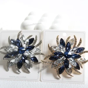 RENSINO Vintage Gold and Silver Zinc Alloy Brooch with Crystal Rhinestones and Diamond Fashionable Pearl Embellished Jewelry